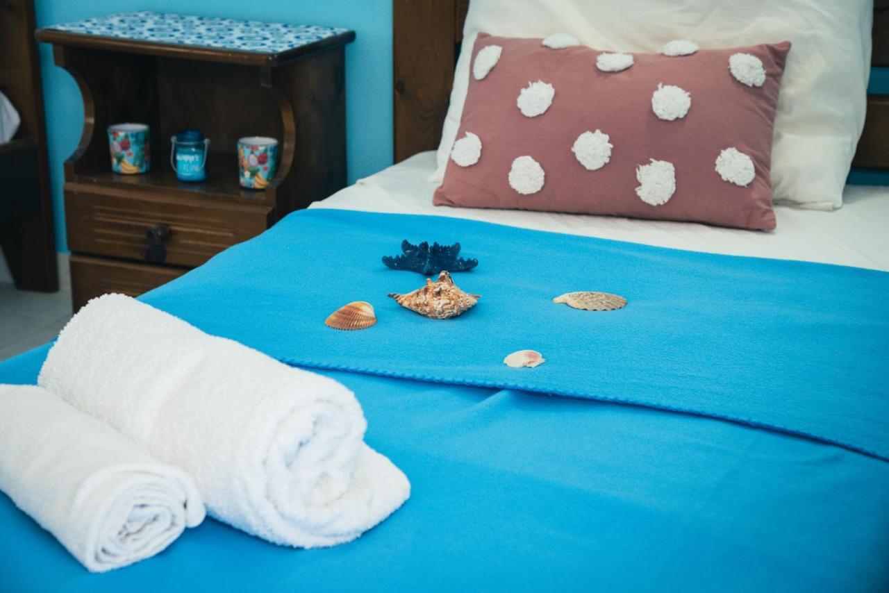 Daisy'S Room Archangelos  Luaran gambar