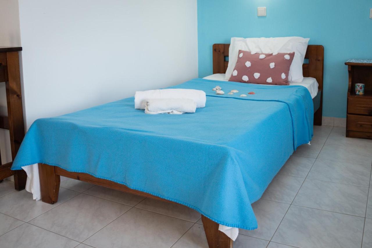 Daisy'S Room Archangelos  Luaran gambar